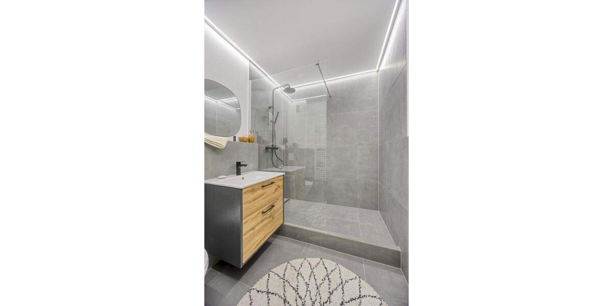 Provisionsfrei & Erstbezug nach Sanierung! Modern, hell & hochwertig - 3 Zimmer mit Garten 3 zimmer