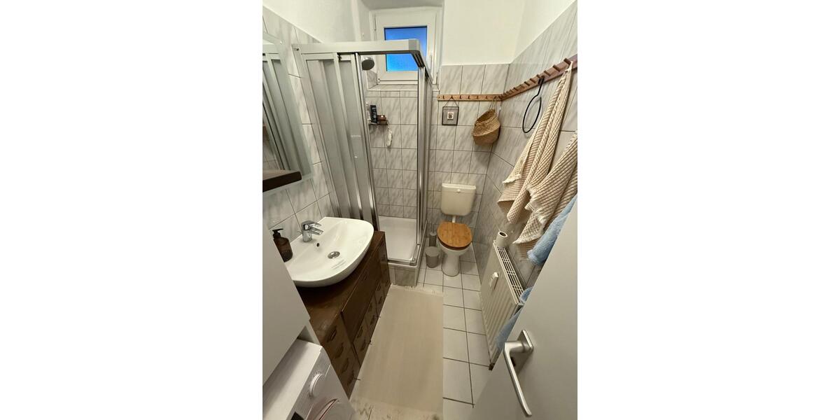 Etagenwohnung Bochum Wiemelhausen - 2 Zimmer, 40 m&sup2;, 350&euro; | Angebot:25484226