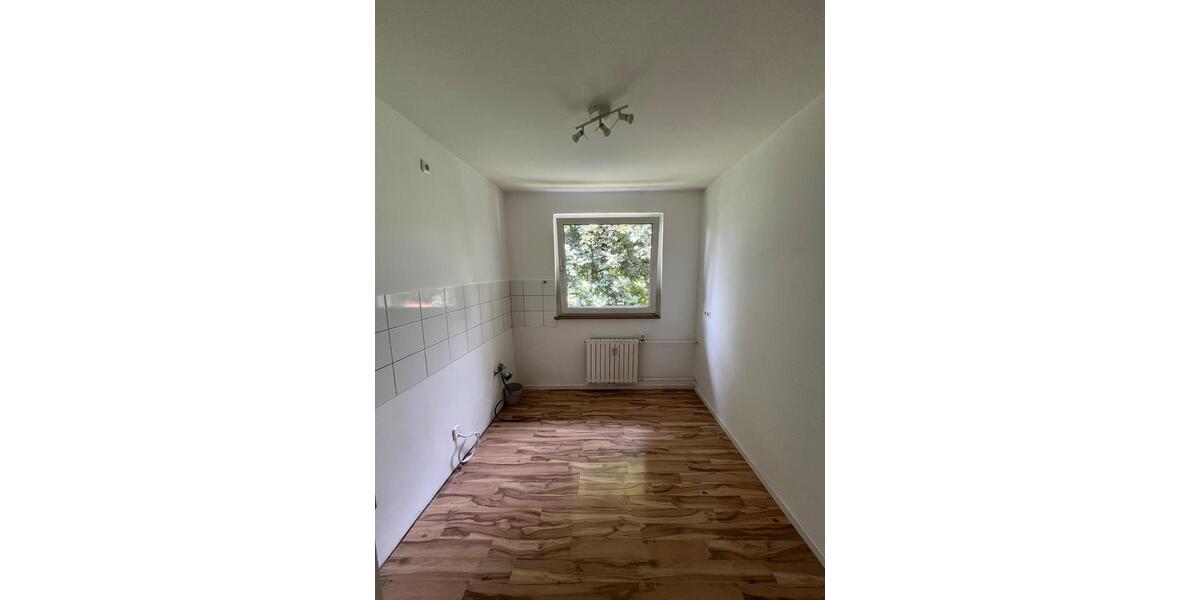 Etagenwohnung Bochum Laer - 3.5 Zimmer, 62 m&sup2;, 195.000&euro; | Angebot:27070845