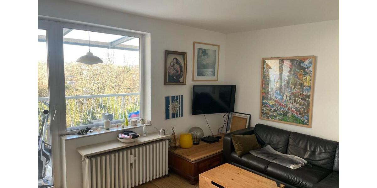 Untermieter für möblierte 3 Zimmer Wohnung für 1 Jahr 3 zimmer