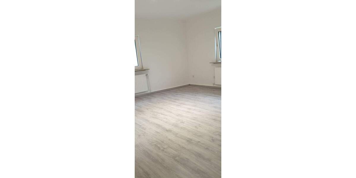 Etagenwohnung Bochum Riemke - 3 Zimmer, 98 m&sup2;, 833&euro; | Angebot:24808355