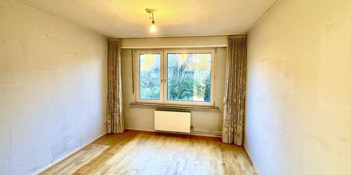 Reihenmittelhaus Erkrath Hochdahl - 6 Zimmer, 118 m&sup2;, 350.000&euro; | Angebot:25717644