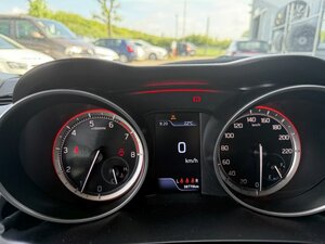 Suzuki Swift Comfort Hybrid +Sitzhzg.+CarPlay+LED+ 36.416 km 12.790 &euro; Meerbusch 40667