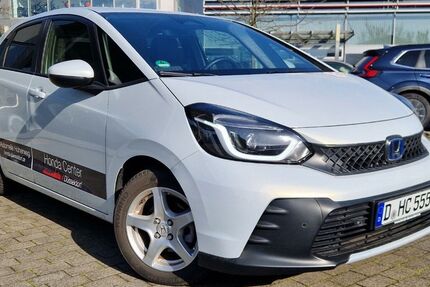 Honda Jazz 6.000 km 24.480 &euro; Düsseldorf 40233