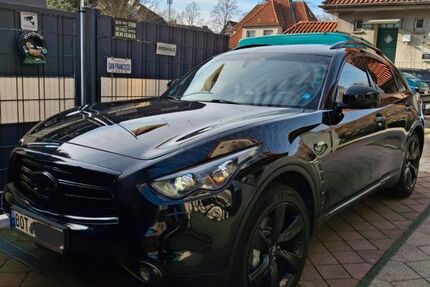 INFINITI QX70 218.000 km 17.950 &euro; Bottrop 46238