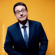 Kai Magnus Sting - Unter Weihnachtsmännern 08.12.2025 Zentralbibliothek im Stadtfenster