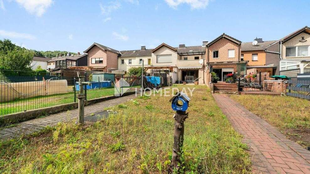 Charmantes Reihenhaus mit Garten, Terrasse und Modernisierungen - gemütliches Zuhause mit Potenzial 3 zimmer