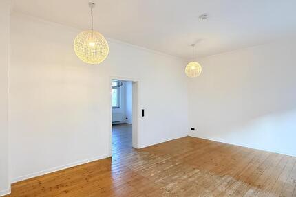 GROßZÜGIGE MASIONETTEWOHNUNG MIT 139M² IM ZENTRUM ZU MIETEN! 3.5 zimmer