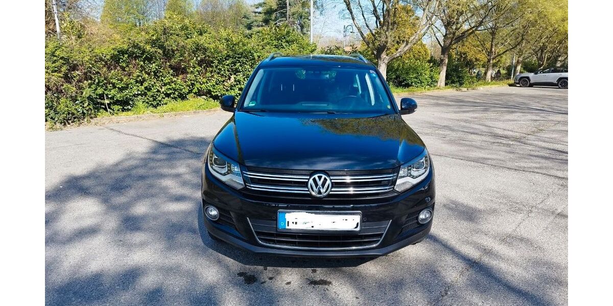 VW Tiguan 131.850 km 9.400 &euro; Erkrath 40699
