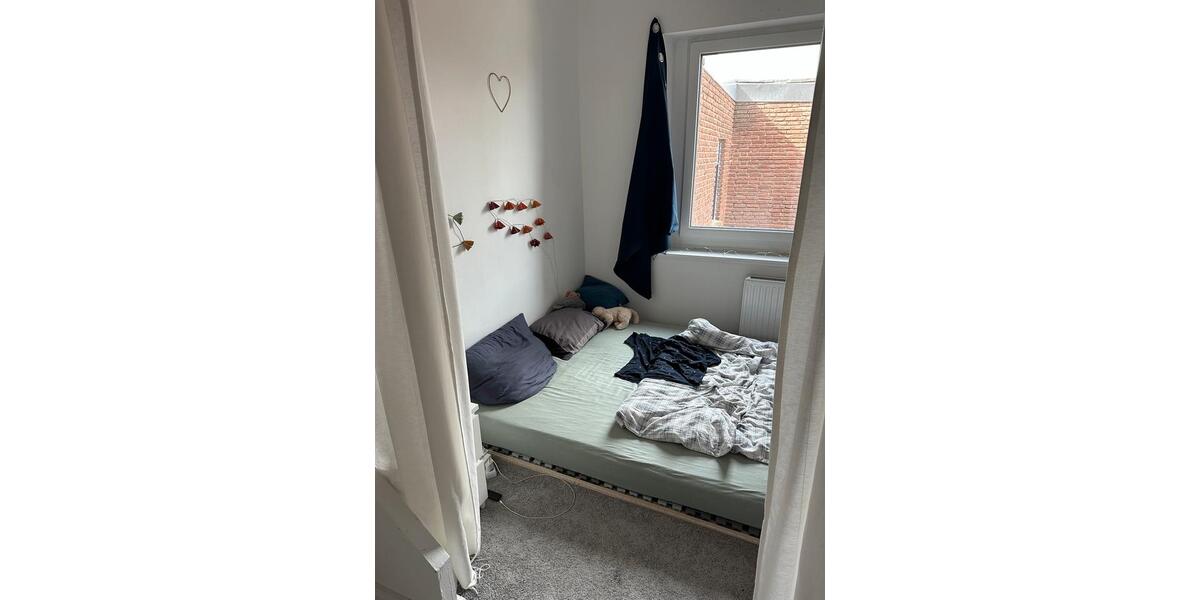 Etagenwohnung Krefeld Bockum - 1.5 Zimmer, 44 m&sup2;, 730&euro; | Angebot:26180540