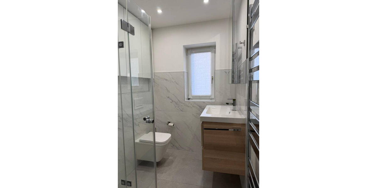 Reihenmittelhaus Düsseldorf Rath - 4 Zimmer, 85 m&sup2;, 469.000&euro; | Angebot:26330463