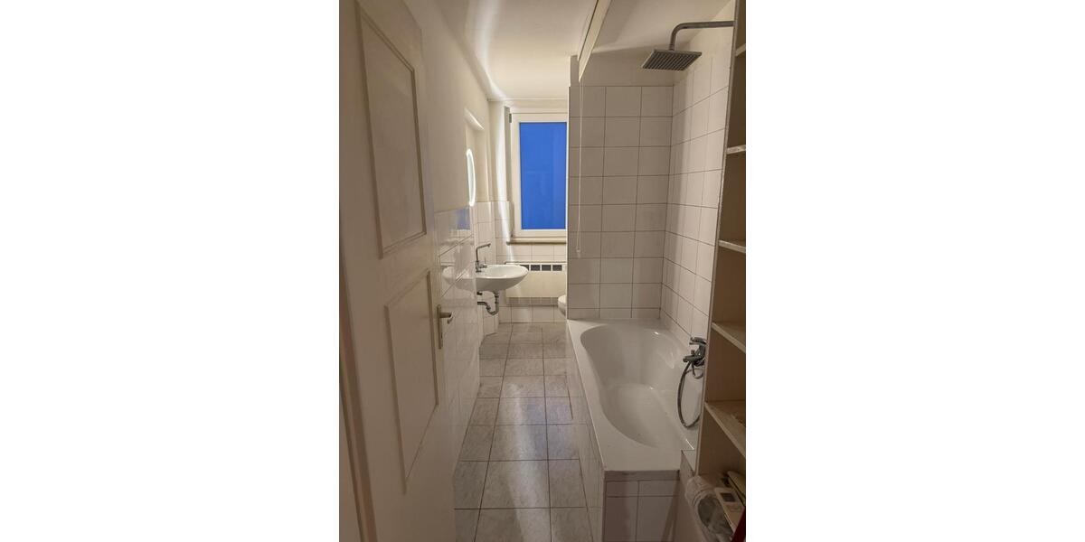 Etagenwohnung Düsseldorf Oberbilk - 2 Zimmer, 58 m&sup2;, 275.500&euro; | Angebot:24950303