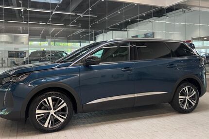 Peugeot 5008 65.153 km 25.410 € Duisburg 47167