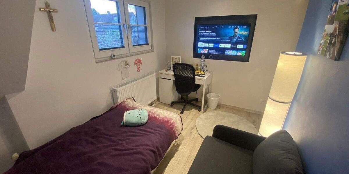 Doppelhaushälfte Duisburg Huckingen - 7 Zimmer, 120 m&sup2;, 599.000&euro; | Angebot:25087157