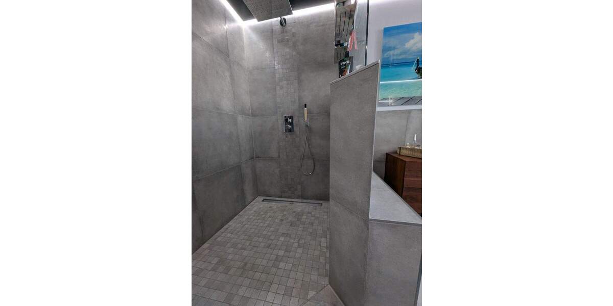 Etagenwohnung Mülheim an der Ruhr Dümpten - 4 Zimmer, 146 m&sup2;, 1.790&euro; | Angebot:25696344