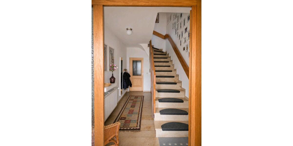 Reihenhaus Velbert Langenberg - 7 Zimmer, 199 m&sup2;, 480.000&euro; | Angebot:27120618