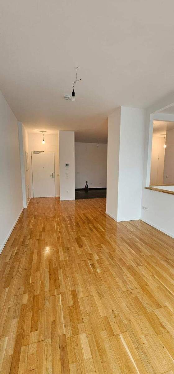 Sehr schöne sanierte 2 Zimmer Wohnung mit Balkon in Moers zu vermieten 2 zimmer