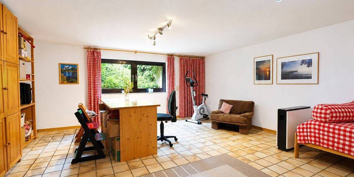 Doppelhaushälfte Krefeld / Bockum Bockum - 5 Zimmer, 144 m&sup2;, 595.000&euro; | Angebot:26858606