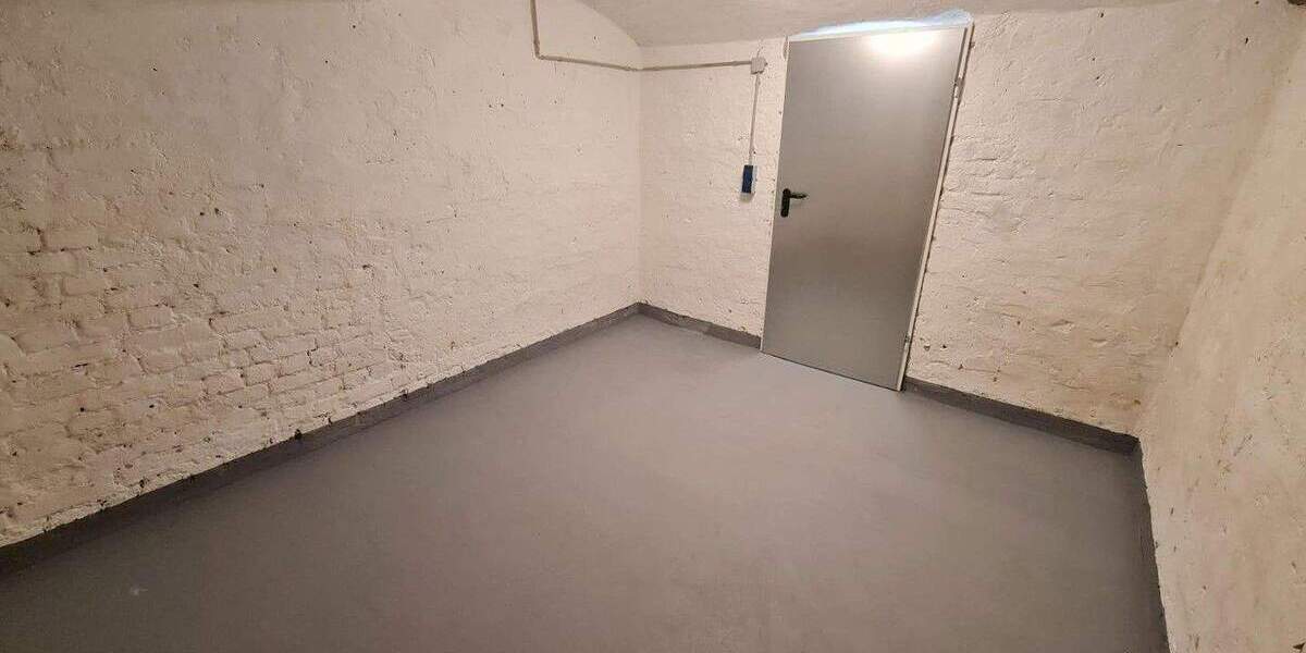 Mehrfamilienhaus, Wohnhaus Oberhausen Marienkirche - 1 Zimmer, 309 m&sup2;, 585.000&euro; | Angebot:25073552