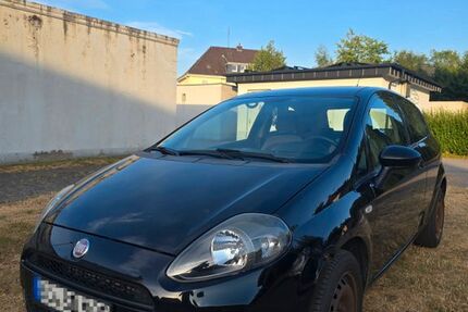 Fiat Punto 128.000 km 2.700 &euro; Bochum 44795
