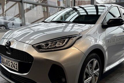 Mazda 2 Hybrid 3.318 km 25.995 &euro; Duisburg 47166