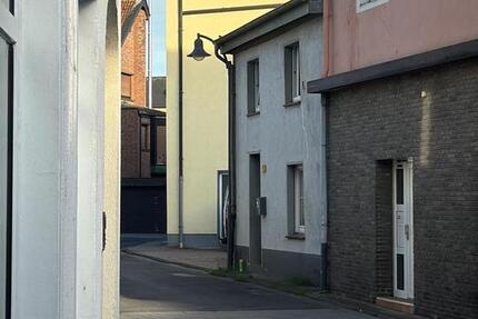 Haus Rheinberg - 4 Zimmer, 100 m&sup2;, 195.000&euro; | Angebot:27070763