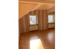 Dachgeschoßwohnung Marl - 5 Zimmer, 120 m&sup2;, 1.020&euro; | Angebot:26041004