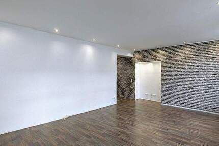 Helle 2-Zimmer-Wohnung im 1. OG - sofort bezugsfertig 2 zimmer