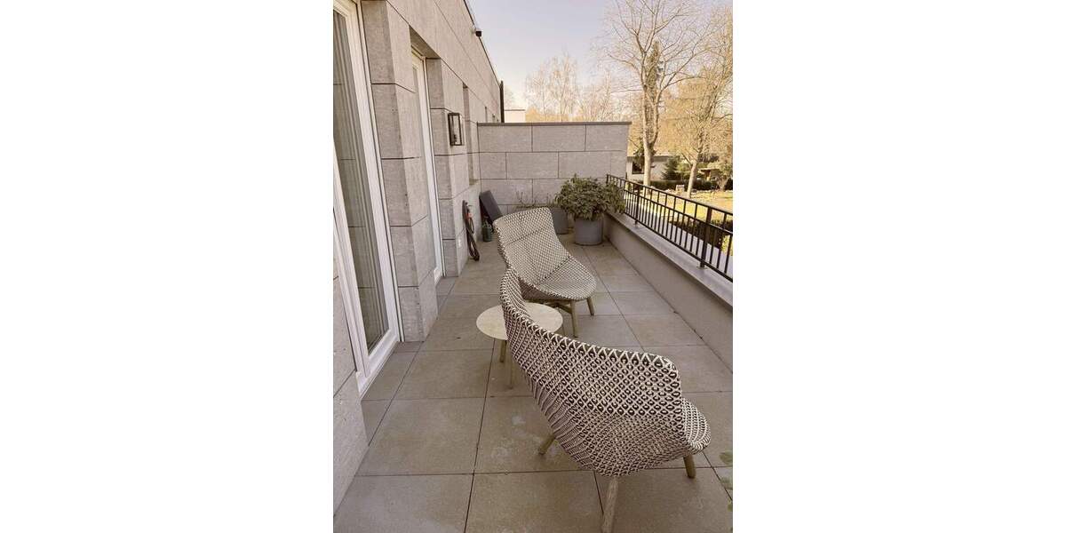 Doppelhaushälfte Meerbusch Büderich - 6 Zimmer, 242 m&sup2;, 8.500&euro; | Angebot:26391404