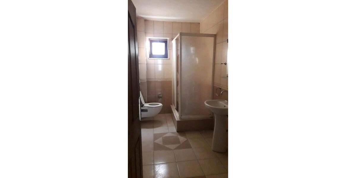 Mehrfamilienhaus, Wohnhaus Oberhausen Osterfeld - 4 Zimmer, 112 m&sup2;, 80.000&euro; | Angebot:25318676