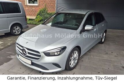 Mercedes B 220