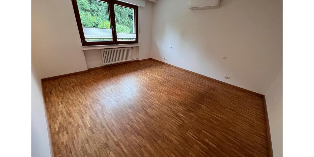 Reihenhaus Mülheim an der Ruhr Mellinghofen - 9 Zimmer, 248 m&sup2;, 698.000&euro; | Angebot:24611100