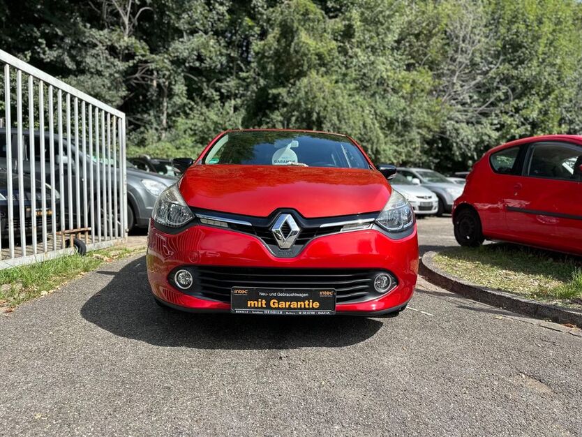 Renault Clio 126.639 km 5.499 € Essen 45145