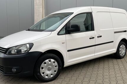 VW Caddy 175.000 km 8.600 &euro; Düsseldorf 40231