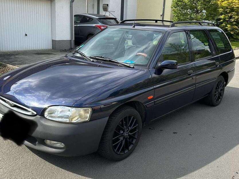 Escort