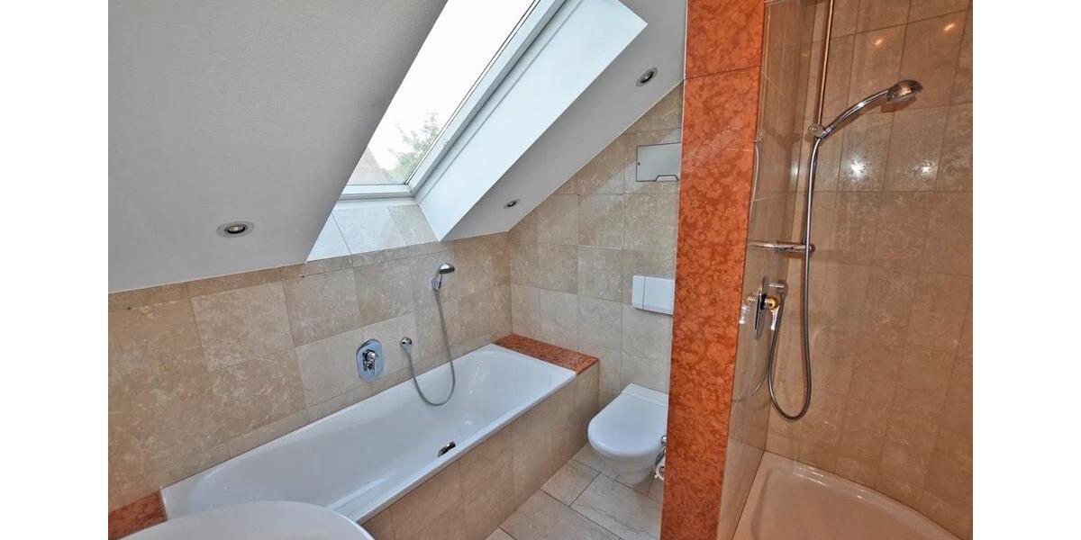 Maisonettenwohnung Ratingen Hösel - 5 Zimmer, 151 m&sup2;, 570.000&euro; | Angebot:24570675