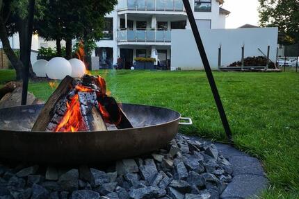 Moderne 2,5-Zimmer Wohnung mit Balkon ins Grüne, Baujahr 2021! 2.5 zimmer