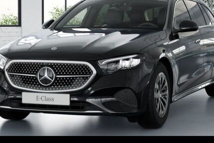 Mercedes-Benz E 220 3.296 km 51.990 &euro; Düsseldorf 40470
