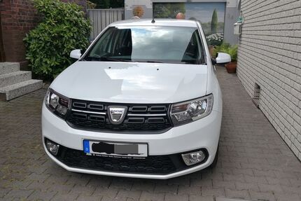 Dacia Sandero 32.000 km 9.500 &euro; Oberhausen 46145