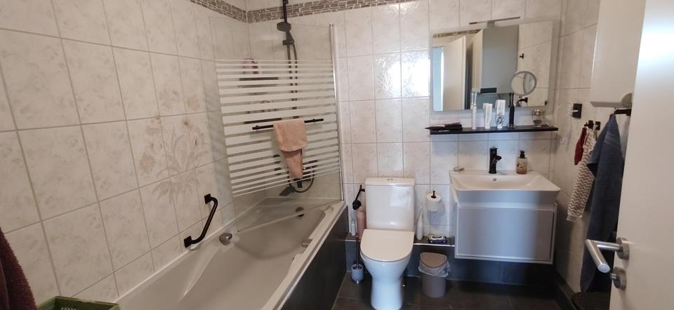 Helle modernisierte Wohnung in zentraler Lage 3 zimmer