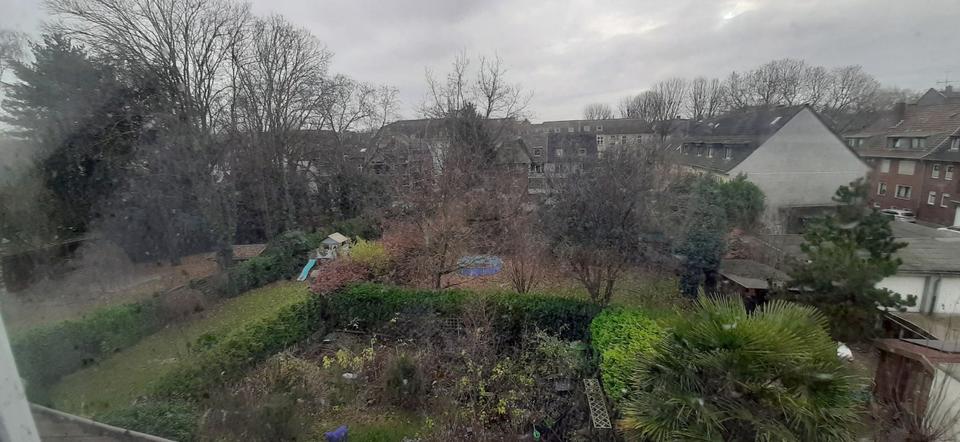 Frisch renovierte Dachgeschosswohnung 4 zimmer