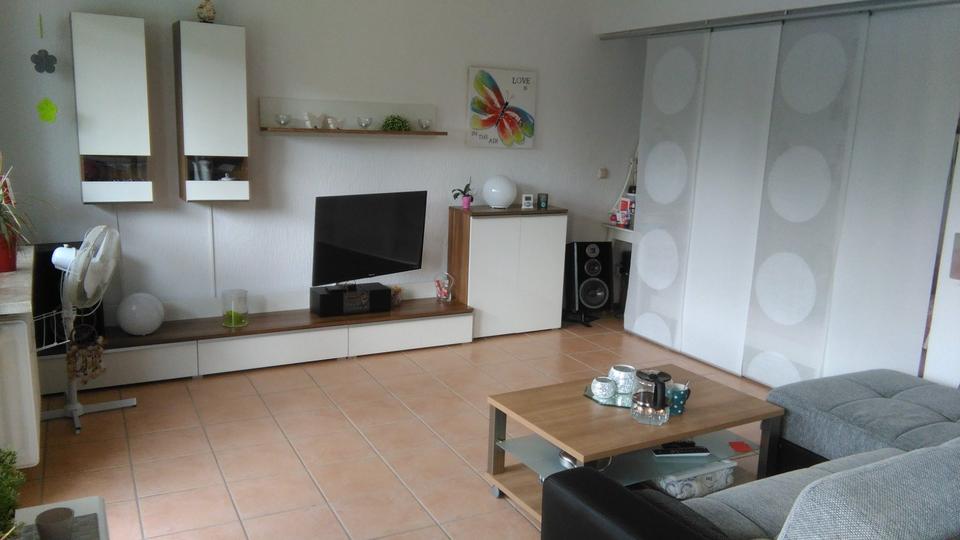 50m² Apartment große Balkon Aufzug Barrierearm Stellplatz Küche 1 zimmer