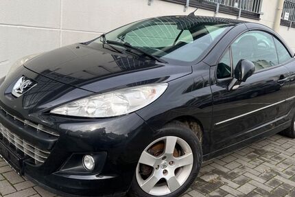 Peugeot 207 215.699 km 2.450 € Essen 45356