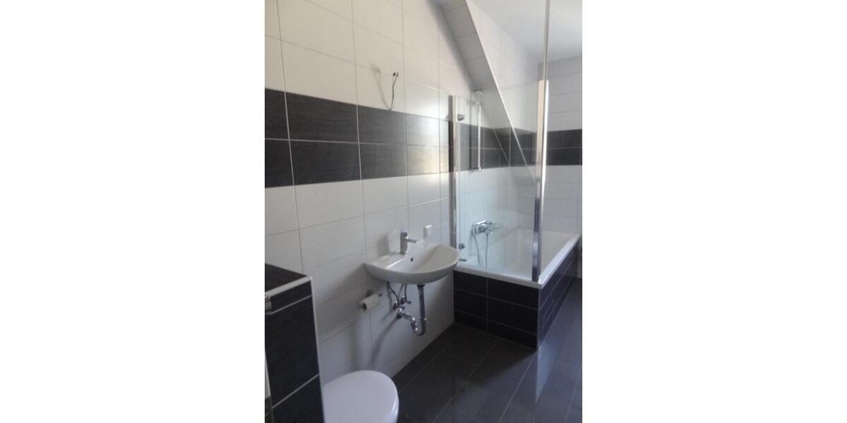 Dachgeschoßwohnung Gelsenkirchen Erle - 2.5 Zimmer, 50 m&sup2;, 400&euro; | Angebot:25272374