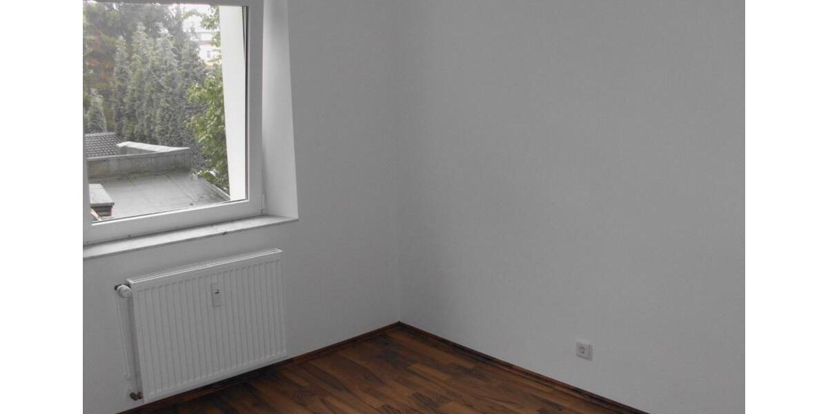 Etagenwohnung Krefeld Dießem - 1 Zimmer, 32 m&sup2;, 300&euro; | Angebot:26265941