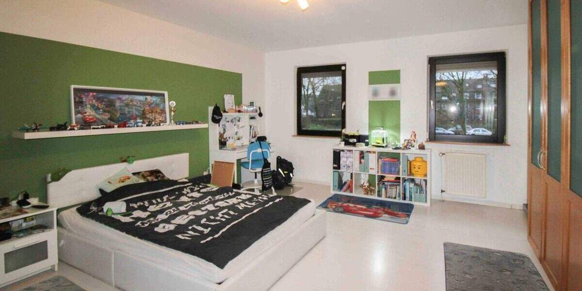 Reihenmittelhaus Duisburg Neumühl - 4 Zimmer, 110 m&sup2;, 255.000&euro; | Angebot:25400464