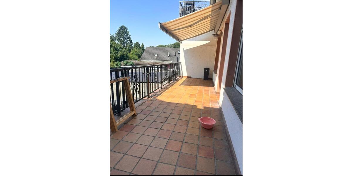 Helle modernisierte 3,5 Zimmer Whg. m. Südbalkon in OB Holten 3 zimmer