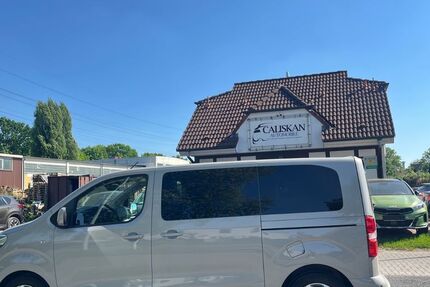 Peugeot Traveller 129.200 km 29.990 € Dinslaken 46539