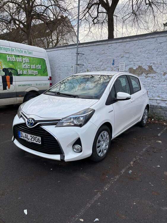 Yaris
