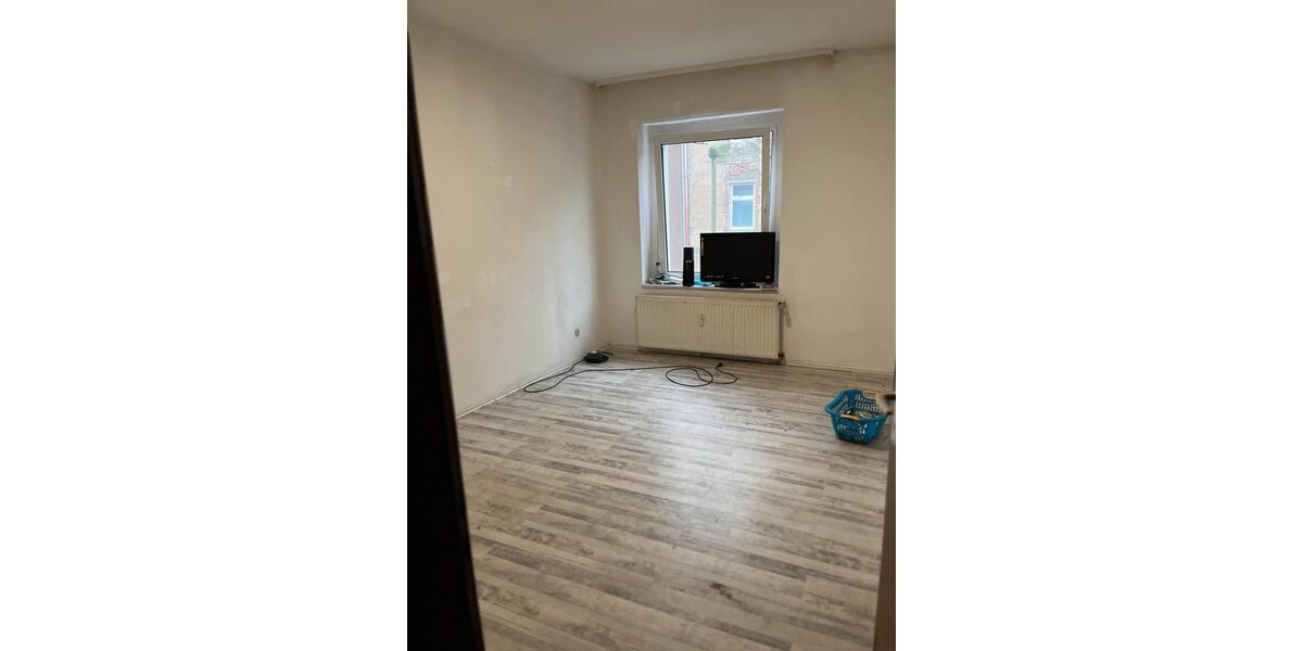 Etagenwohnung Essen Stadtbezirk V - 1 Zimmer, 47 m&sup2;, 700&euro; | Angebot:26404062